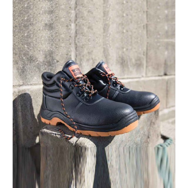 Result work-guard defence safety boot