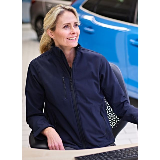 Model wearing ORN Ladies Tern Softshell