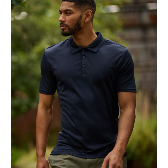 Model wearing Regatta Honestly Made 100% Recycled Polo