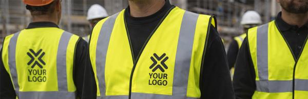 How to Pick Hi Vis Vests for Your Workforce