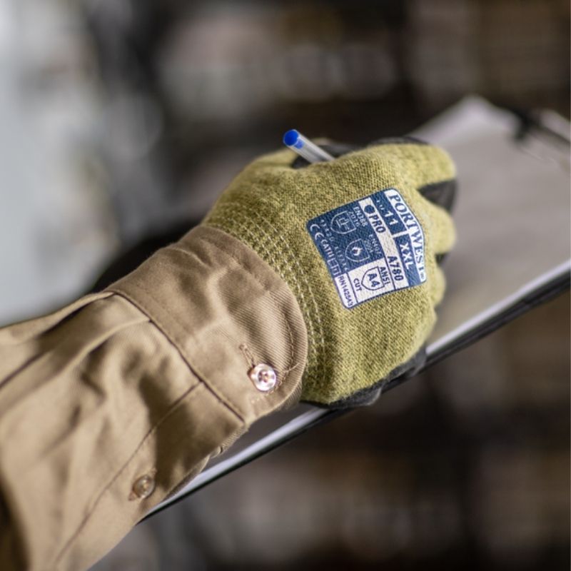 Safety gloves, work gloves and arm protection for construction, engineering, logistics, warehousing, manufacturing and site teams