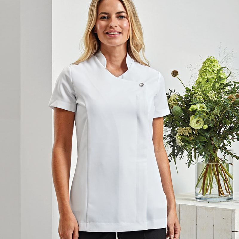 Healthcare workwear for care homes, private healthcare, clinics, dental practices, pharmacies, veterinary practices and healthcare support teams