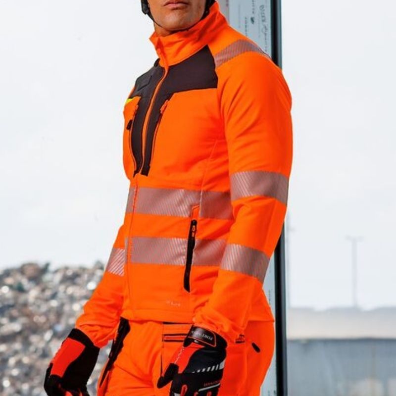 Hi vis softshell jackets and high visibility softshell work jackets for site teams, supervisors, logistics, transport and outdoor staff